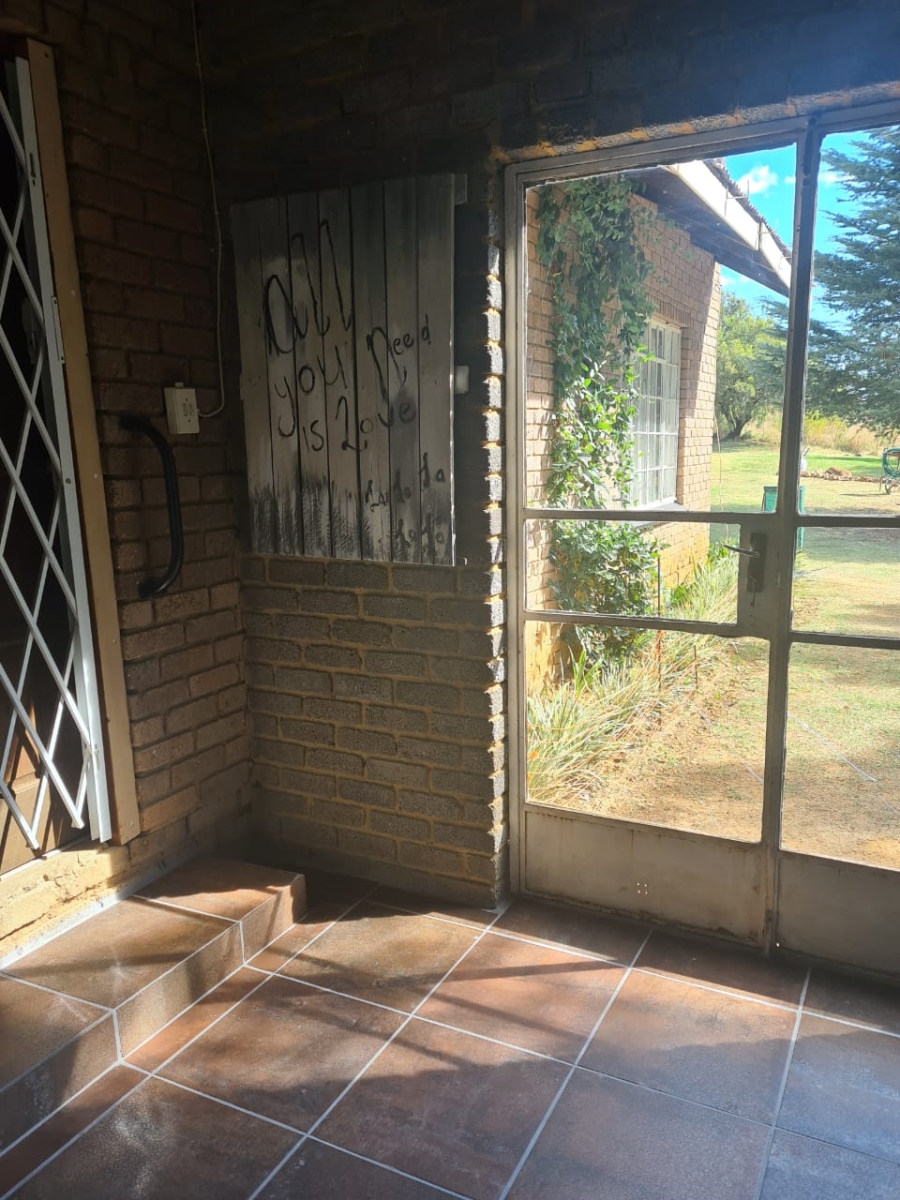 4 Bedroom Property for Sale in Deneysville Free State